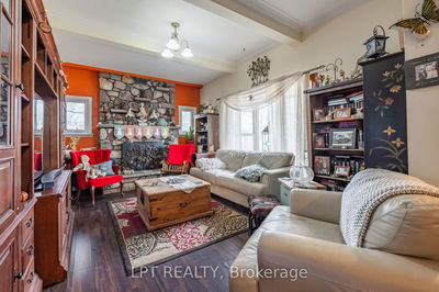 3939 Howes Rd, Bissett Creek - City North of 401 image-0-4