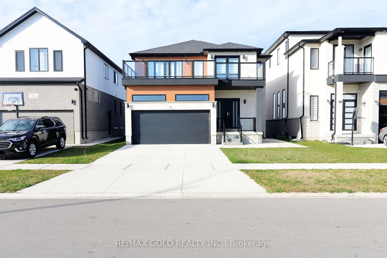 Detached House for sale at 86 Grandville Circle, Brant, Paris, N3L 0J5 - MLS: X12075045