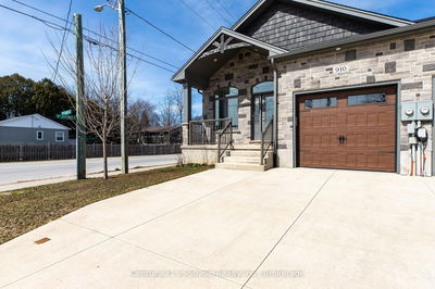 910 17th St, Owen Sound - Owen Sound image-0-1