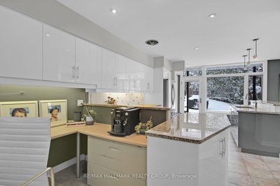 10 Qualicum St, Ottawa - Bruce Farm/Graham Park/Qualicum/Bellands image-0-4