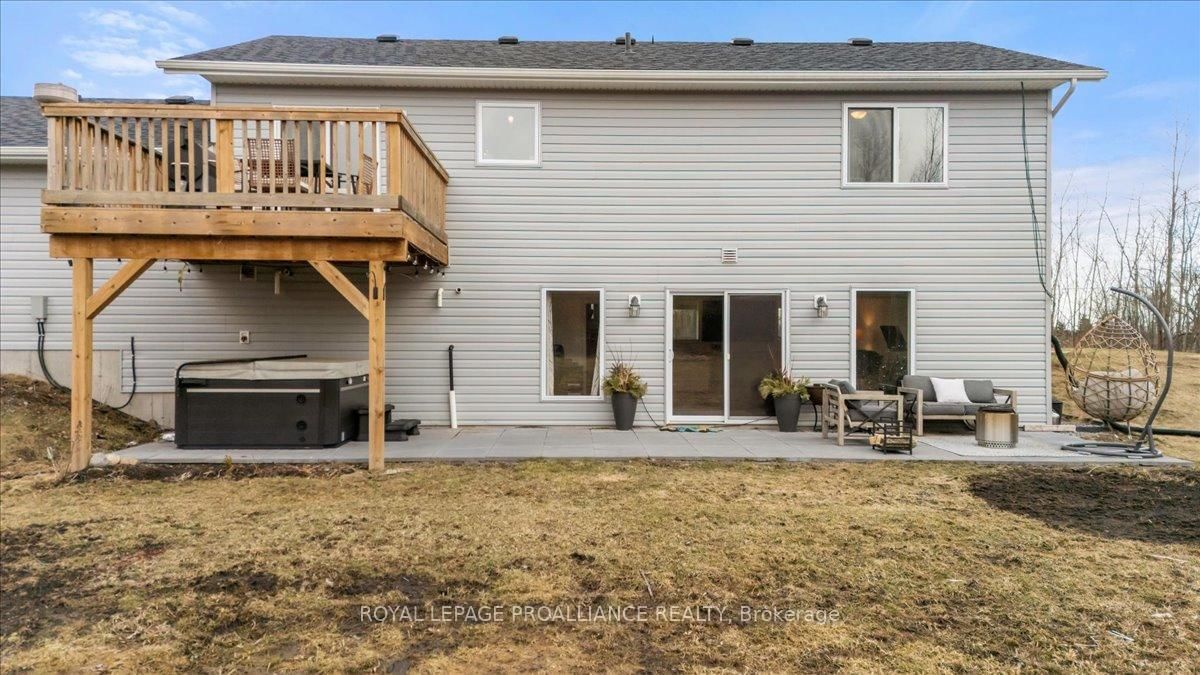 Listing Image 40