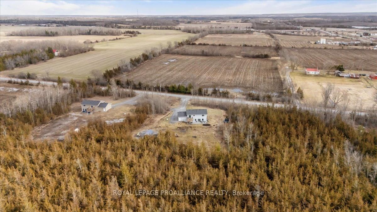 Listing Image 44