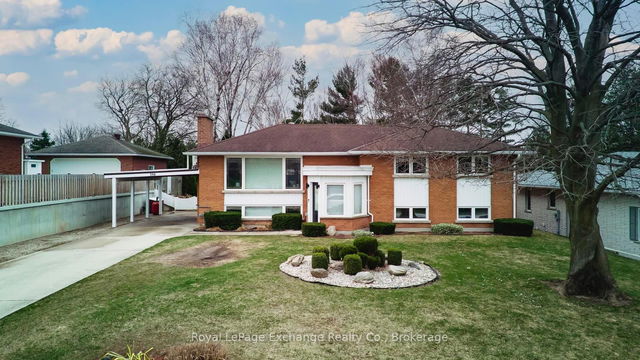 398 Kingsway Street