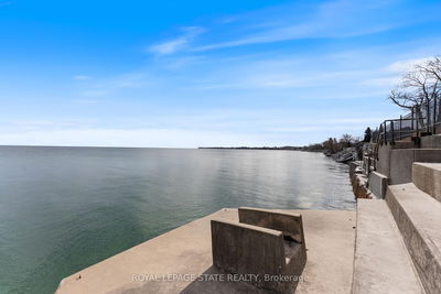 66 Seabreeze Cres, Hamilton - Lakeshore image-0-2