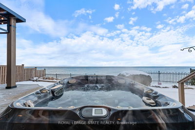 66 Seabreeze Cres, Hamilton - Lakeshore image-0-4