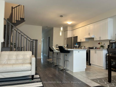 52 Sunflower Crescent — photo 5