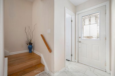 209 Reynolds Dr, Brockville - Brockville image-0-1