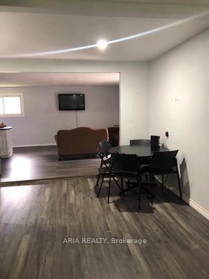 365 Dale Cres, Waterloo, N2J 3Y6 | Image 3