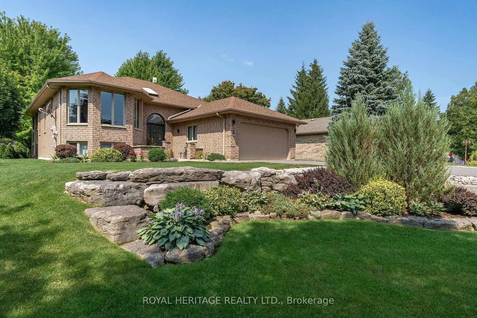 Detached House for sale at 7 PORTS Drive, Kawartha Lakes, Bobcaygeon, K0M 1A0 - MLS: X12076355
