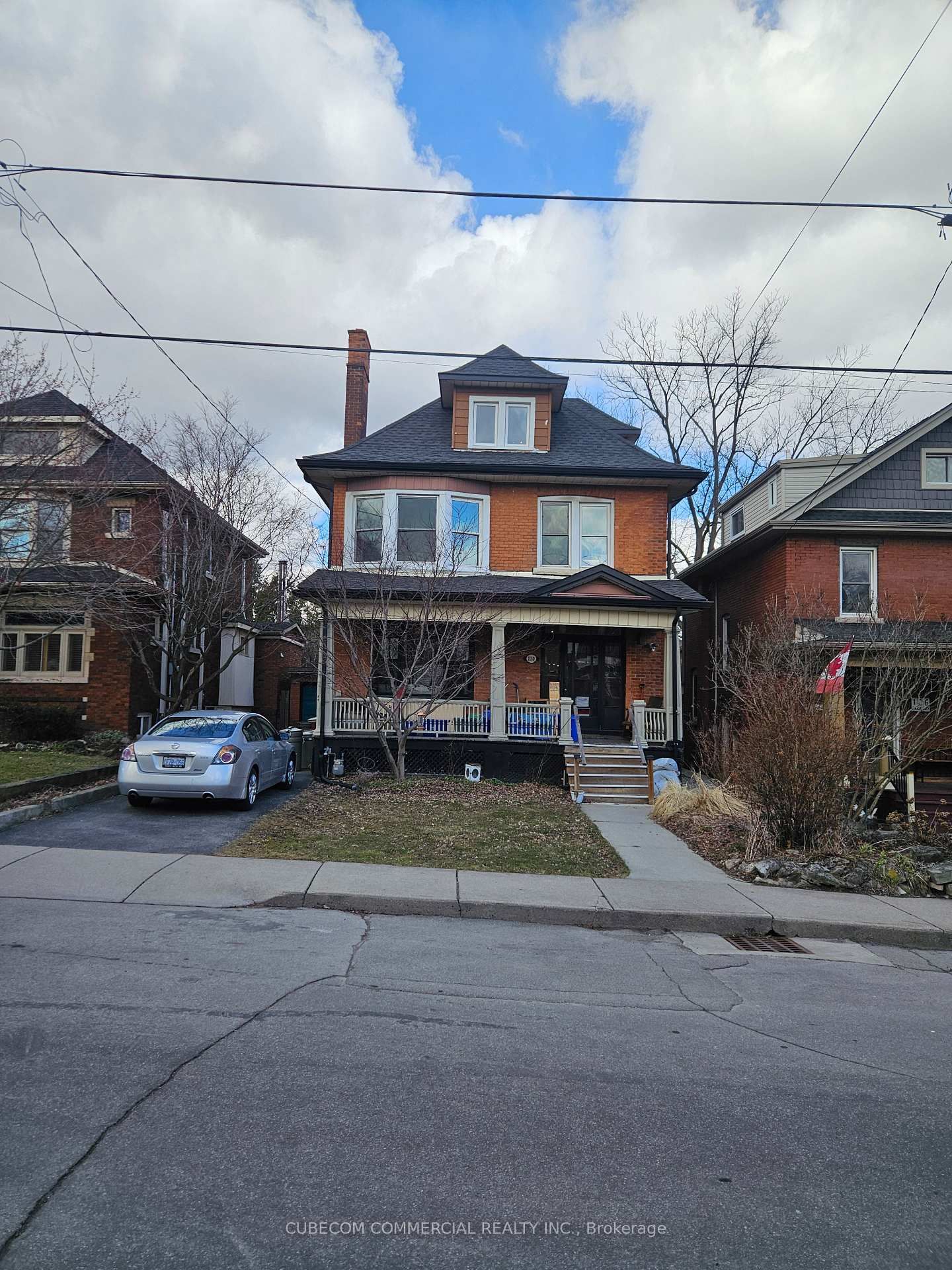 Semi-Detached House sold at 110 Hyde Park Avenue, Hamilton, Kirkendall, L8P 4M7 - MLS: X12076628