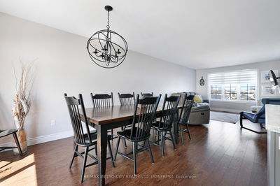 148 Haramis Dr, Renfrew - Renfrew image-0-4
