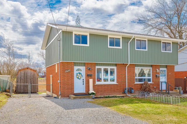 11 Deerfield Parkway
