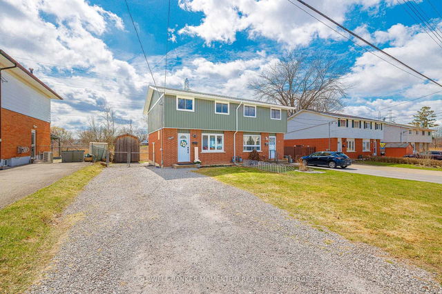 11 Deerfield Parkway