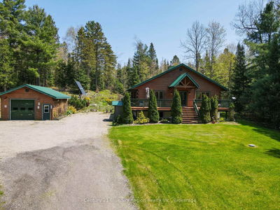 302 Genesse Lake Rd, Powassan - Powassan