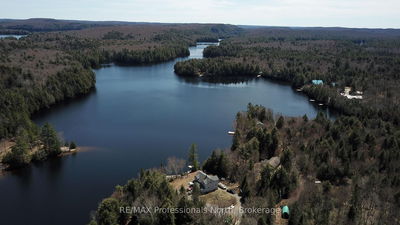 Unit 3 — 2901 Limberlost Rd, Lake of Bays - Finlayson image-0-4