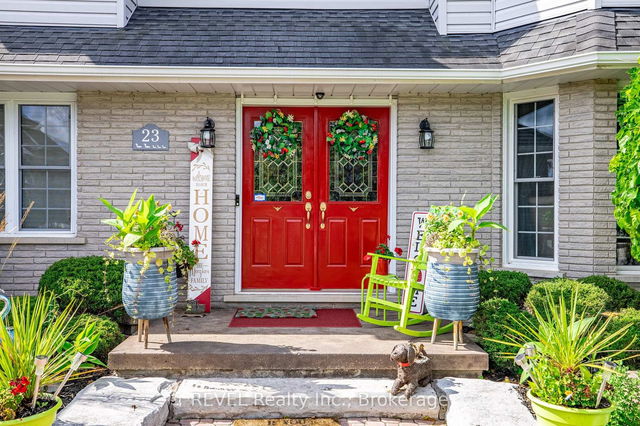 23 Green Meadow Crescent
