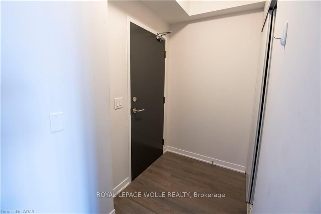 Condo leased at 612-85 Duke Street, Kitchener, N2H 0B7 - MLS: X12076899
