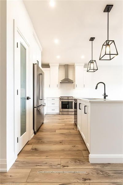 Unit 28 — 175 GLENGARIFF Dr, Southwold - Rural Southwold image-0-4
