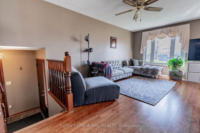 10960 Lakeshore Rd, Wainfleet - Lakeshore image-0-4