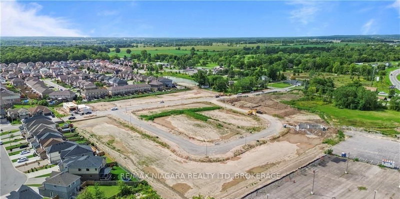 8885 ANGIE Dr, Niagara Falls, L2H 0H9 | Image 3