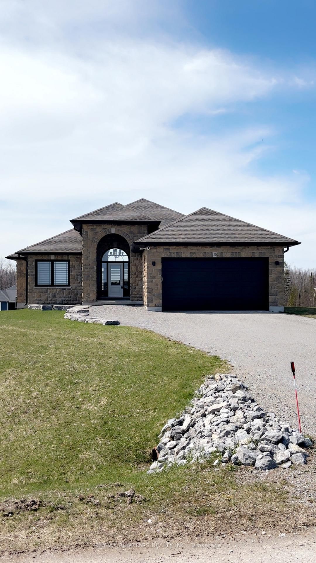 Property at 16 Avalon