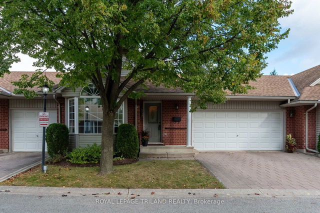 2 - 122 Sherwood Forest Square