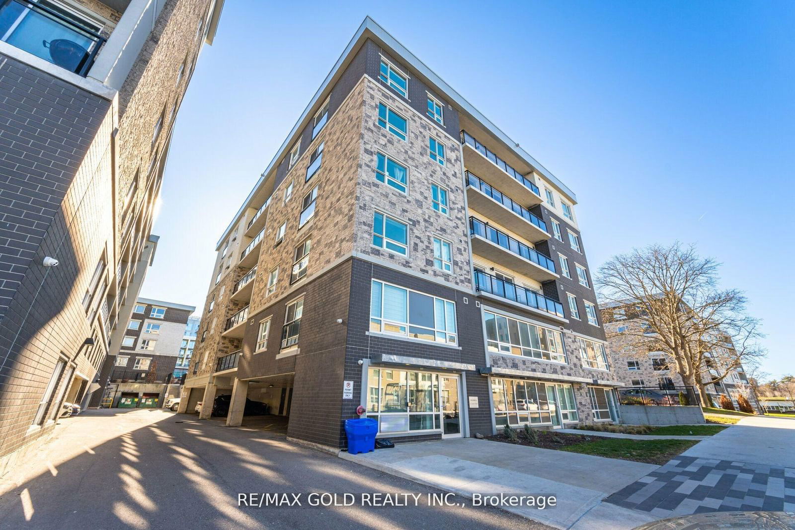 Condo leased at H101-275 Larch Street, Waterloo, N2L 3R2 - MLS: X12077917
