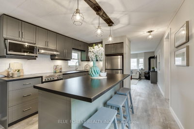 Unit 17 — 3100 Dorchester Road — photo 5