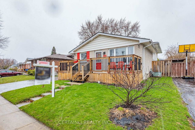 22 Upcott Crescent