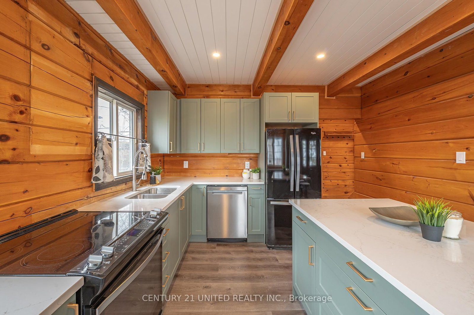 Listing Image 3