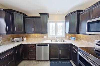 223 High St, Central Huron - Clinton image-0-4
