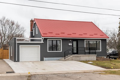 132 FRANKLIN Ave, Port Colborne - Main Street