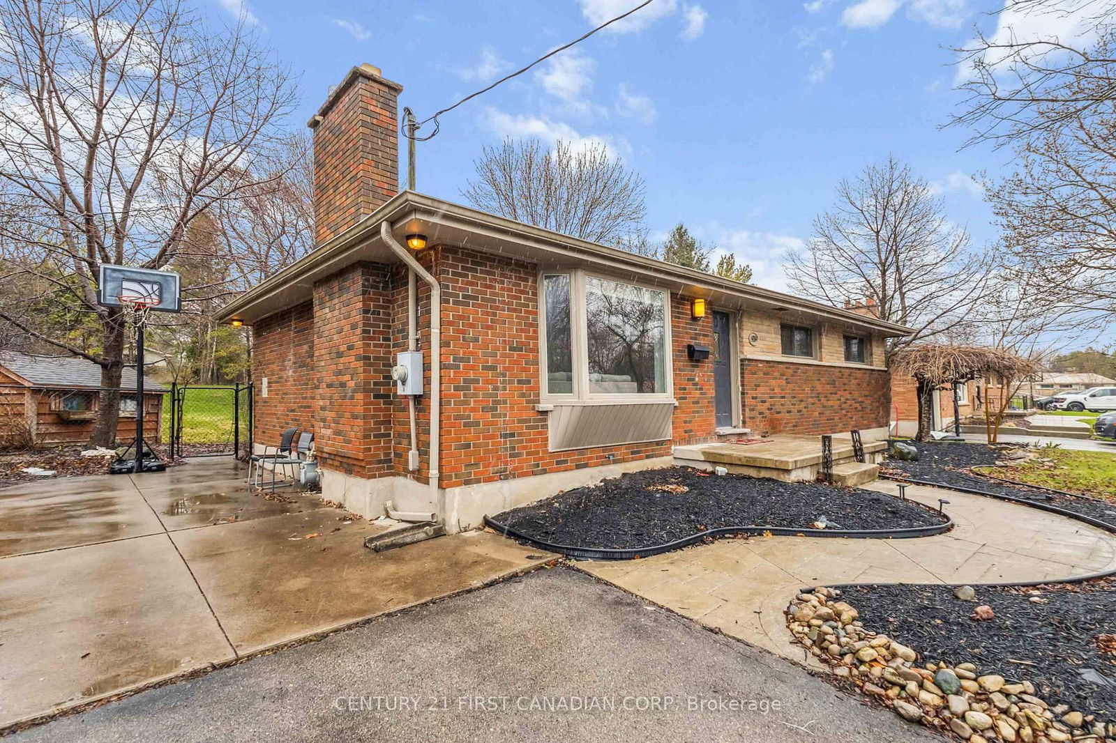 Detached House for sale at 919 Quinton Road, London, North P, N6H 3A8 - MLS: X12079859