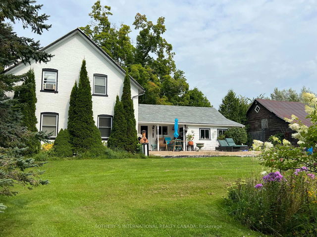17 Douglas Street