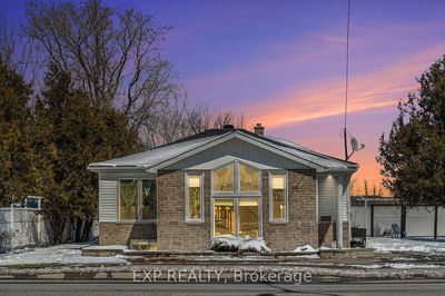 2147 Mer Bleue Rd, Ottawa - Avalon West