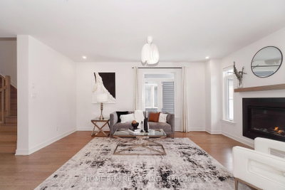 1051 HYDRANGEA Avenue — photo 2
