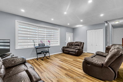 9982 Kenwood Cres, Windsor -  image-0-3
