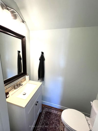 13 Violet St, St. Catharines - Grapeview image-0-4