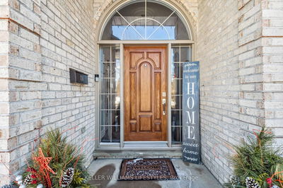 87 Sir James Crt, Middlesex Centre - Arva image-0-3