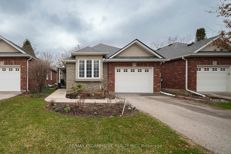 Unit 4 — 115 Glenwood Dr, Brantford -  image-0-0