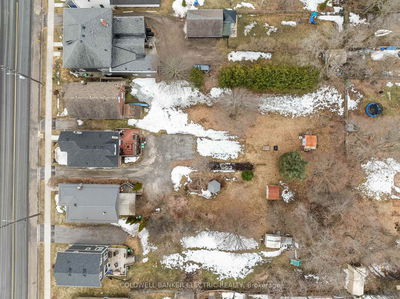537 Armour Rd, Peterborough East - 4 Central image-0-3