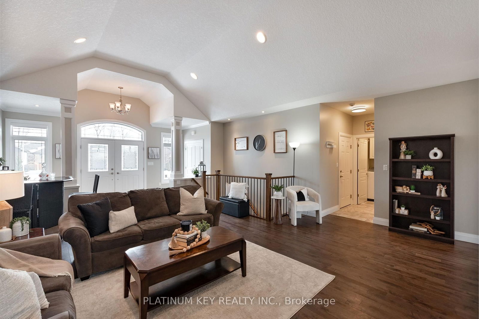 Detached House for sale at 50 Veale Crescent, Strathroy-Caradoc, SW, N7G 0C9 - MLS: X12080817
