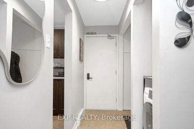 Unit 1 — 244 CHARLOTTE St, Ottawa - Sandy Hill image-0-2