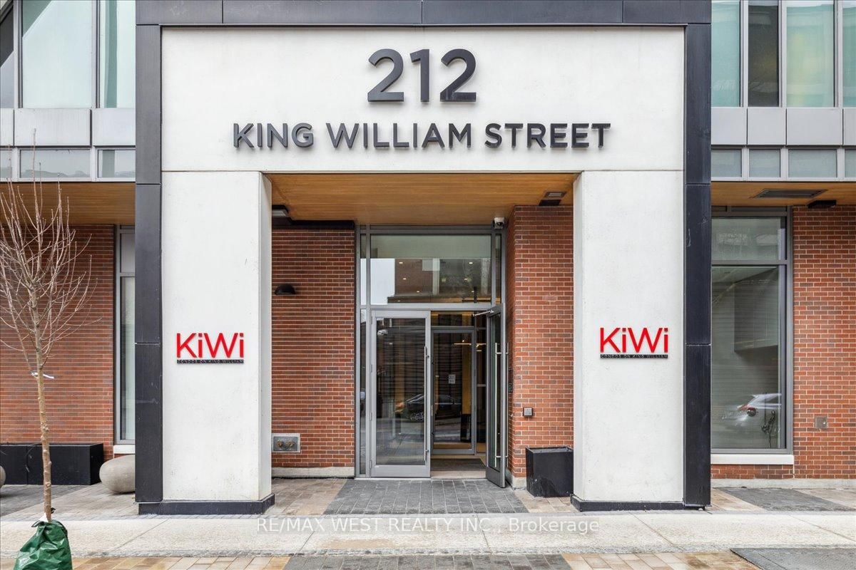 Condo sold at 1213-212 King William Street, Hamilton, Beasley, L8R 0A7 - MLS: X12081173