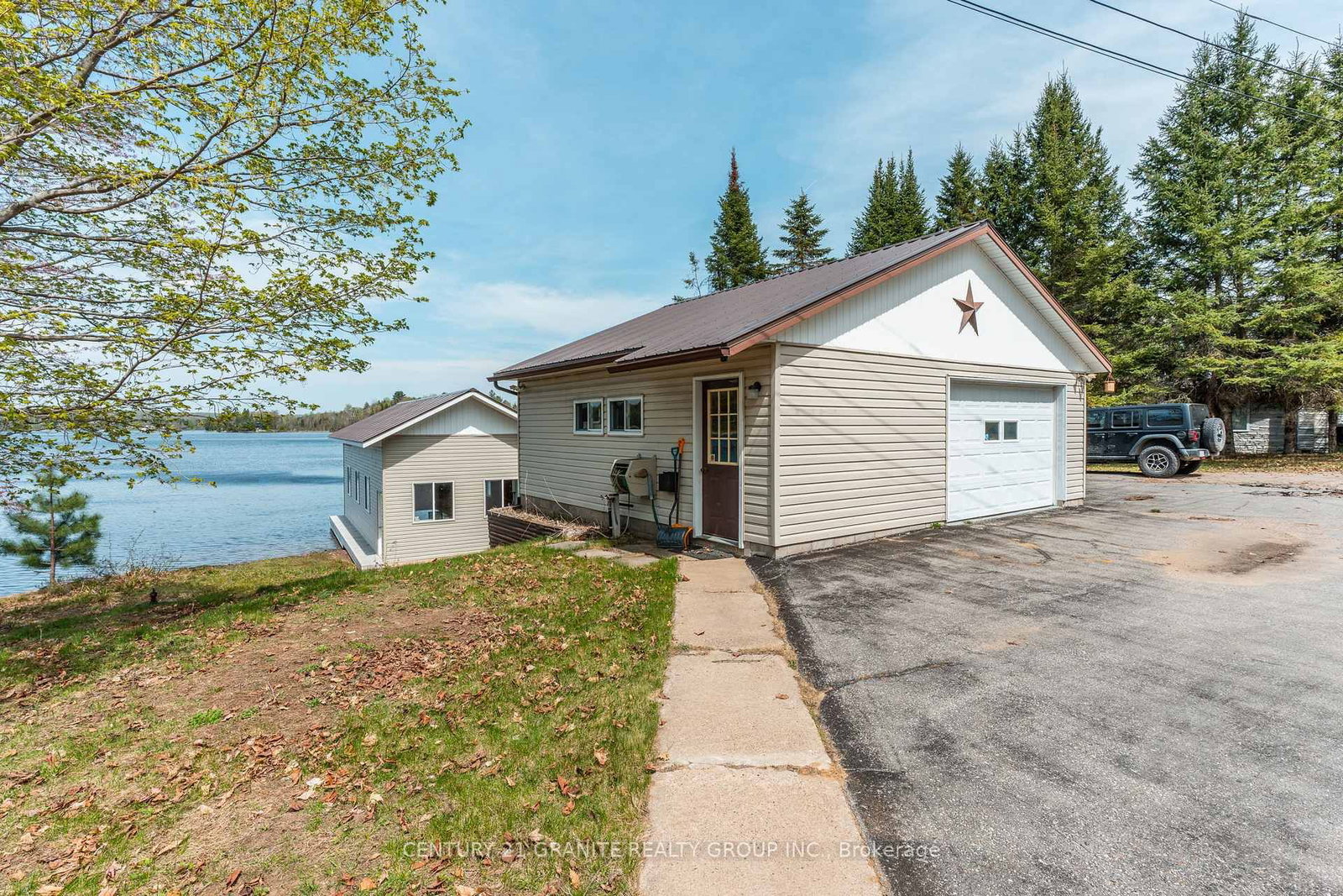 Listing Image 3