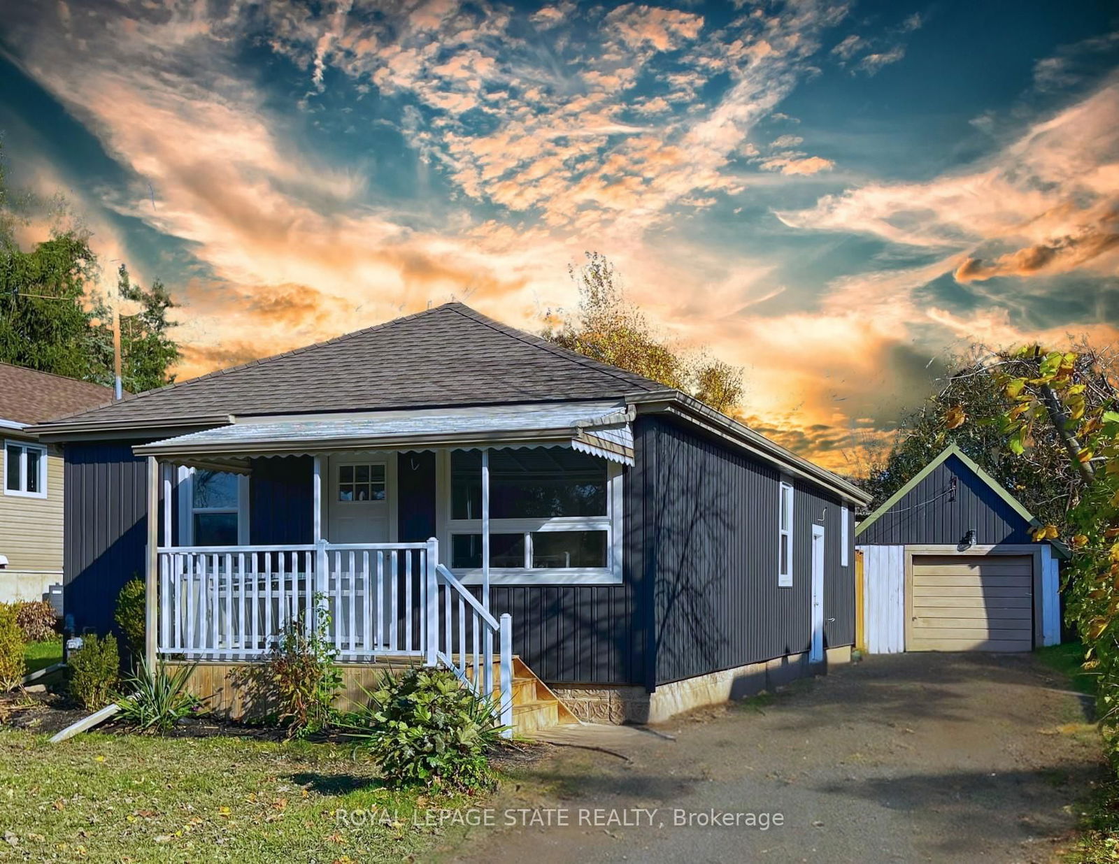 Detached House for lease at 6316 Montrose Road, Niagara Falls, West Wood, L2H 1L6 - MLS: X12081420