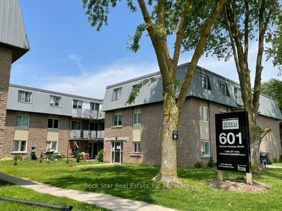 Unit 102 — 601 Barber Ave, North Perth - Listowel image-0-1