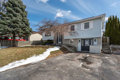2431 Mountland Dr, Peterborough West - 2 Central