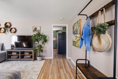 709 Kingston Mills Rd, Kingston - City North of 401 image-0-4