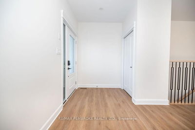 52 Wilson Ave, Petawawa - Petawawa image-0-3